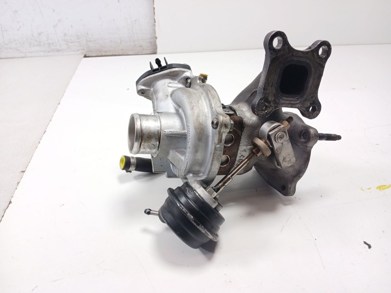 Recambio de turbocompresor para ford focus iii 1.0 ecoboost referencia OEM IAM CM5G6K682HD  
