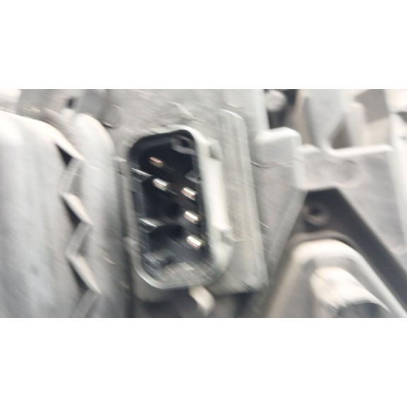 Recambio de faro izquierdo para bmw x3 (e83) 2.0 d referencia OEM IAM 63123418411  