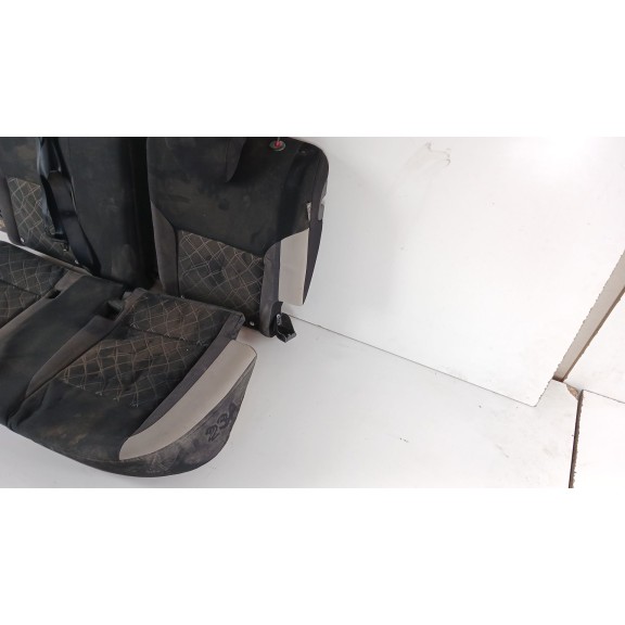 Recambio de asientos traseros para nissan micra v (k14) 1.5 dci referencia OEM IAM   