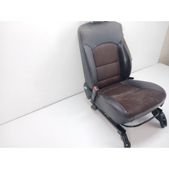 Recambio de asiento delantero izquierdo para ssangyong korando limited 4x2 referencia OEM IAM   