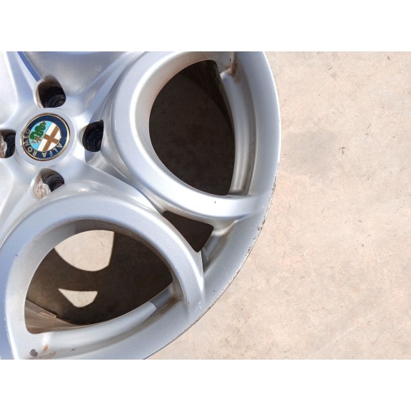 Recambio de llanta para alfa romeo mito (955_) 1.6 jtdm (955axc1b) referencia OEM IAM 156078674  