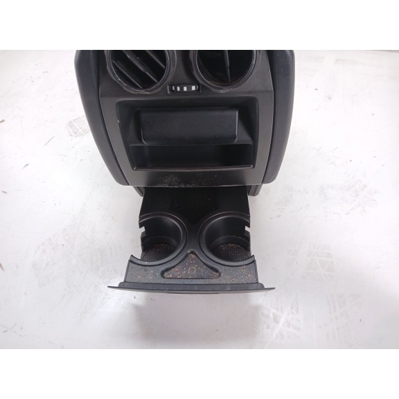 Recambio de apoyabrazos central para land rover discovery iv (l319) 3.0 td 4x4 referencia OEM IAM FJT500031  