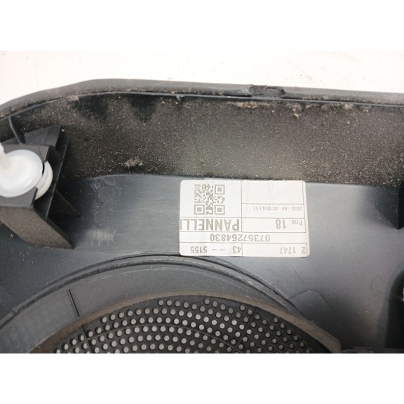 Recambio de guarnecido puerta delantera derecha para fiat 500e (332_) elektro 3+1 (fa1) referencia OEM IAM 07357264830  