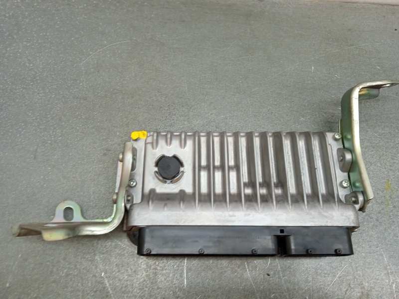 Recambio de centralita motor uce para toyota auris touring sports (e18) hybrid business referencia OEM IAM 896610ZM30 MB27560053