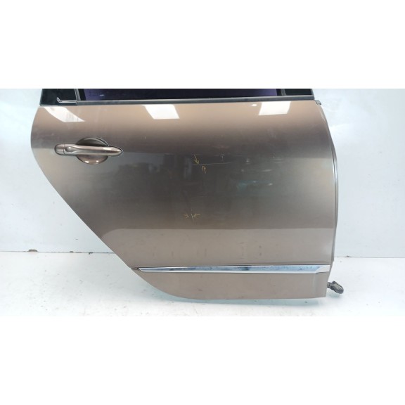 Recambio de puerta trasera derecha para renault grand scénic iii (jz0/1_) 1.4 16v (jz0f) referencia OEM IAM 821009283R  