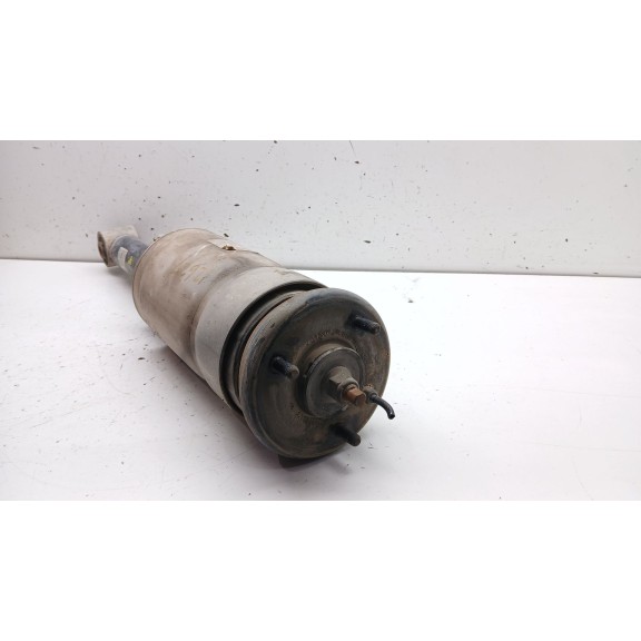 Recambio de amortiguador delantero derecho para land rover range rover sport 2.7 td v6 cat referencia OEM IAM 22241483 rnb501310