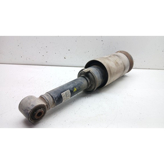 Recambio de amortiguador delantero derecho para land rover range rover sport 2.7 td v6 cat referencia OEM IAM 22241483 rnb501310