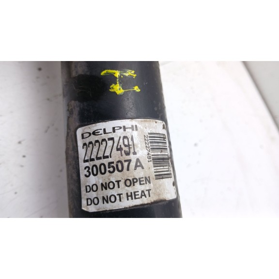 Recambio de amortiguador delantero izquierdo para land rover range rover sport 2.7 td v6 cat referencia OEM IAM 22241483 rnb5013