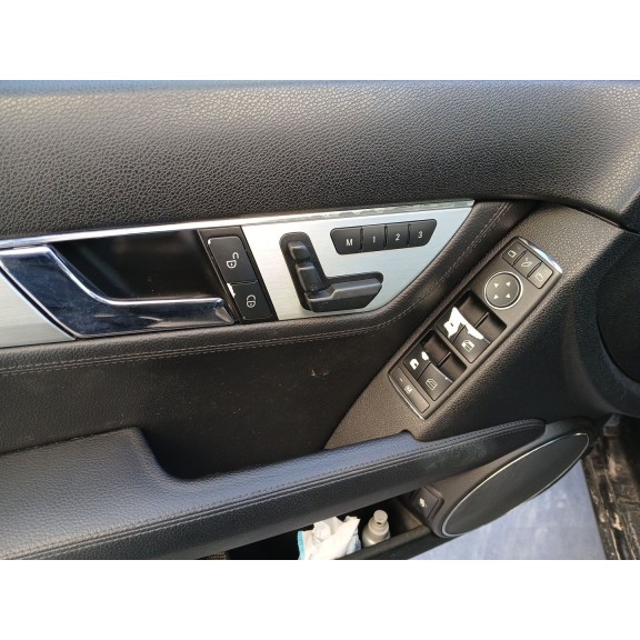 mercedes-benz clase c (w204) del año 2007
