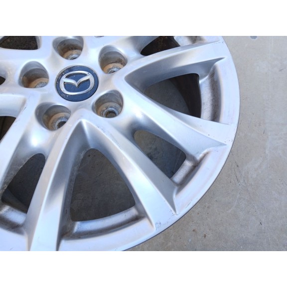 Recambio de llanta para mazda 3 sedán (bm_, bn_) 2.2 d referencia OEM IAM 9965E76560.  