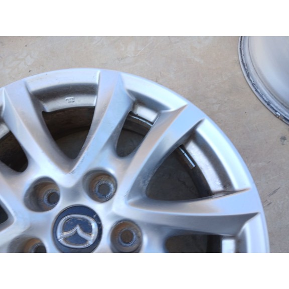 Recambio de llanta para mazda 3 sedán (bm_, bn_) 2.2 d referencia OEM IAM 9965E76560.  