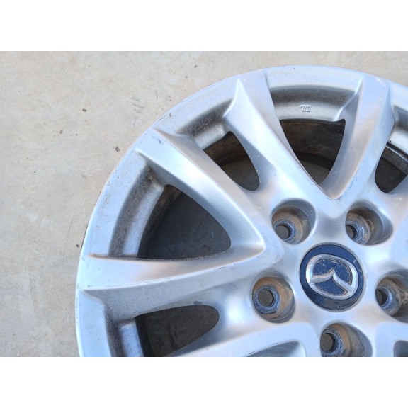 Recambio de llanta para mazda 3 sedán (bm_, bn_) 2.2 d referencia OEM IAM 9965E76560.  