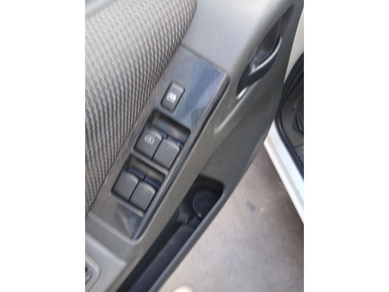 Recambio de mando elevalunas delantero izquierdo para nissan pathfinder iii (r51) 2.5 dci 4wd referencia OEM IAM   