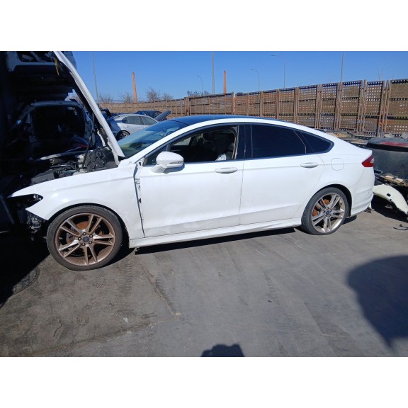 ford mondeo v hatchback (ce) del año 2015