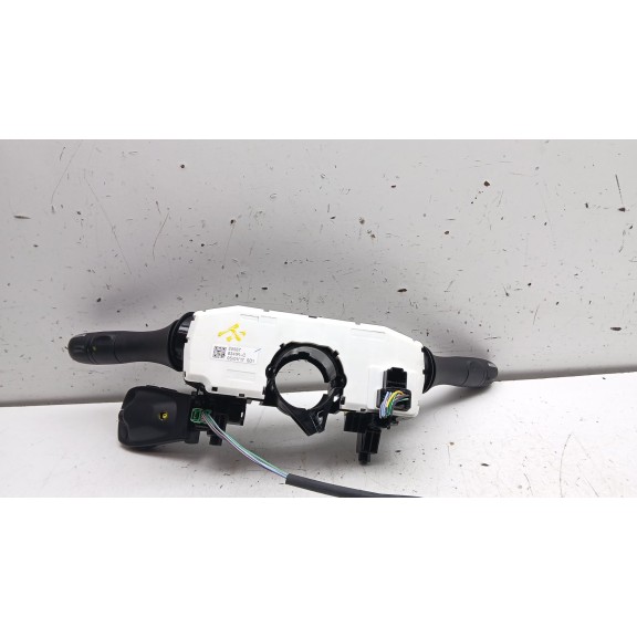 Recambio de mando multifuncion para renault kadjar (ha_, hl_) 1.2 tce 130 referencia OEM IAM 255678341r  