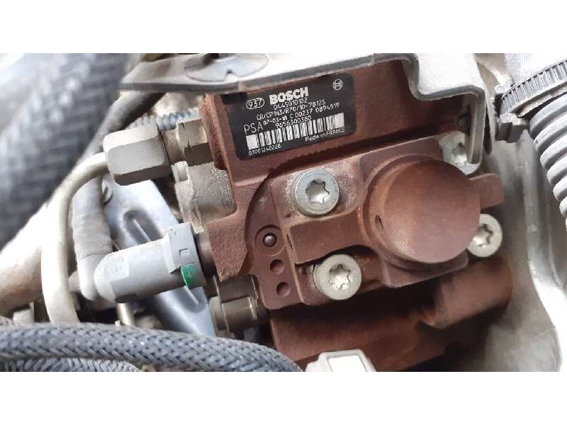 Recambio de bomba inyeccion para citroën c4 berlina collection referencia OEM IAM 0445010102  