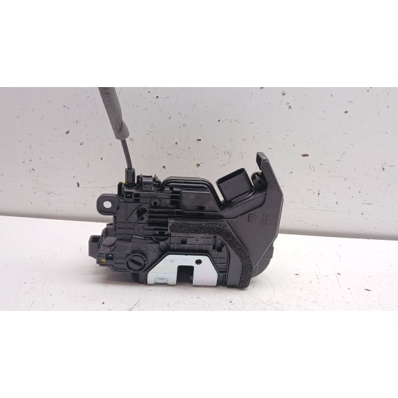 Recambio de cerradura puerta trasera derecha para kia ev3 referencia OEM IAM 81420EV000  