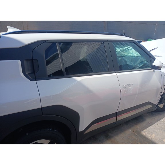 Recambio de puerta trasera derecha para kia ev3 referencia OEM IAM 77004EV000  