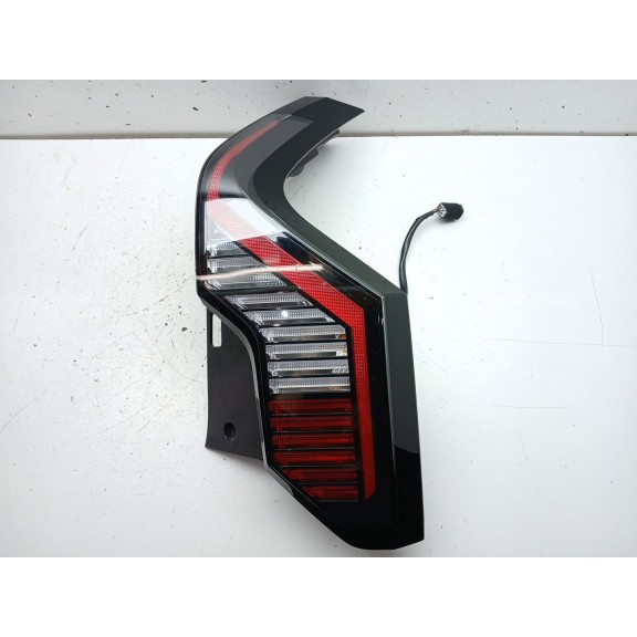 Recambio de piloto trasero derecho para kia ev3 referencia OEM IAM 92402EV000  