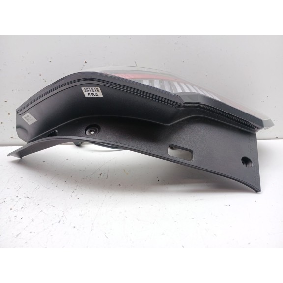 Recambio de piloto trasero derecho para kia ev3 referencia OEM IAM 92402EV000  