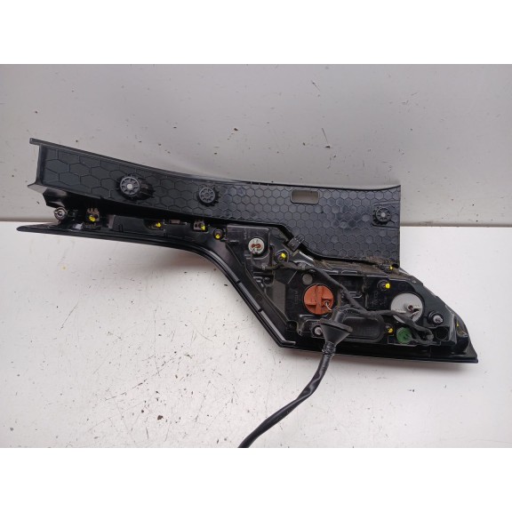 Recambio de piloto trasero derecho para kia ev3 referencia OEM IAM 92402EV000  