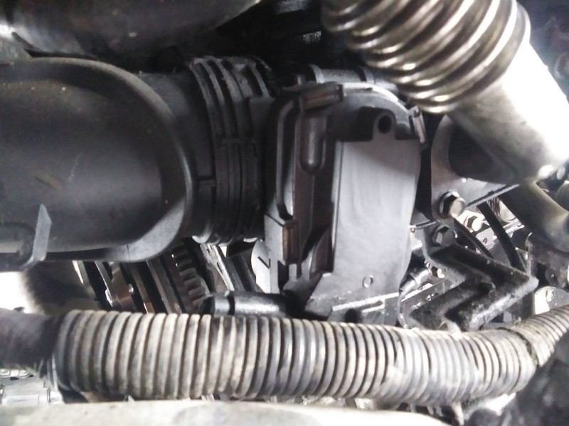 Recambio de caja mariposa para chevrolet cruze station wagon lt+ referencia OEM IAM   