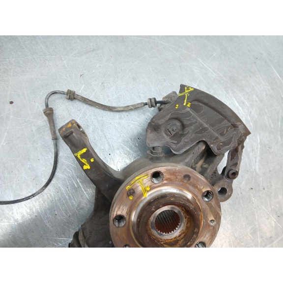 Recambio de mangueta delantera derecha para opel vivaro c furgoneta (k0) 1.5 referencia OEM IAM 1617969380  