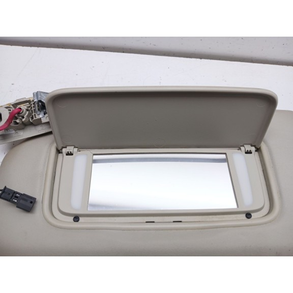 Recambio de parasol izquierdo para volvo c30 1.6 d referencia OEM IAM   