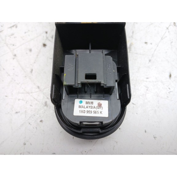 Recambio de mando elevalunas delantero izquierdo para volkswagen golf vi (5k1) 1.6 tdi referencia OEM IAM   