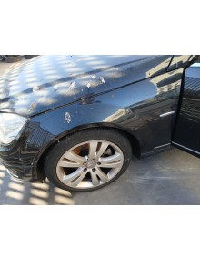 Recambio de aleta delantera izquierda para mercedes-benz clase c (w204) c 220 cdi (204.008) referencia OEM IAM 2048801318   2