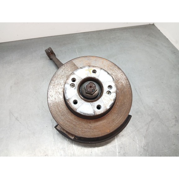 Recambio de mangueta delantera derecha para ssangyong rodius i 2.7 xdi referencia OEM IAM   