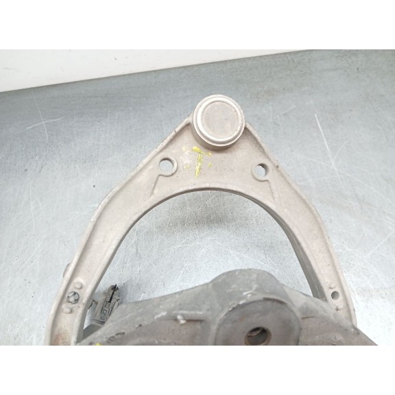 Recambio de brazo suspension superior delantero izquierdo para audi q7 (4l) 3.0 tdi referencia OEM IAM   