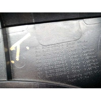 Recambio de guarnecido puerta delantera derecha para land rover evoque dynamic referencia OEM IAM BJ3223942A BJ3220162A 