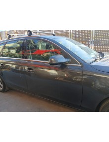 Recambio de puerta delantera derecha para audi a4 b8 avant (8k5) 2.0 tdi referencia OEM IAM 8K0831052J  