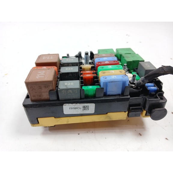 Recambio de caja reles / fusibles para opel vivaro c furgoneta (k0) 1.5 referencia OEM IAM 9810295780  