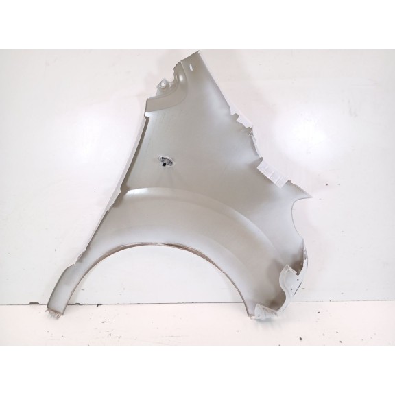 Recambio de aleta delantera izquierda para toyota proace furgoneta (mdz_) 1.5 d4d (mdz1) referencia OEM IAM SU001A4222  