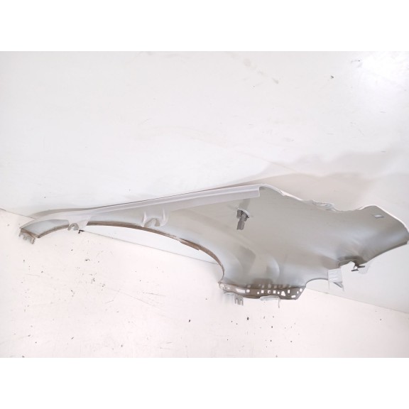 Recambio de aleta delantera izquierda para toyota proace furgoneta (mdz_) 1.5 d4d (mdz1) referencia OEM IAM SU001A4222  