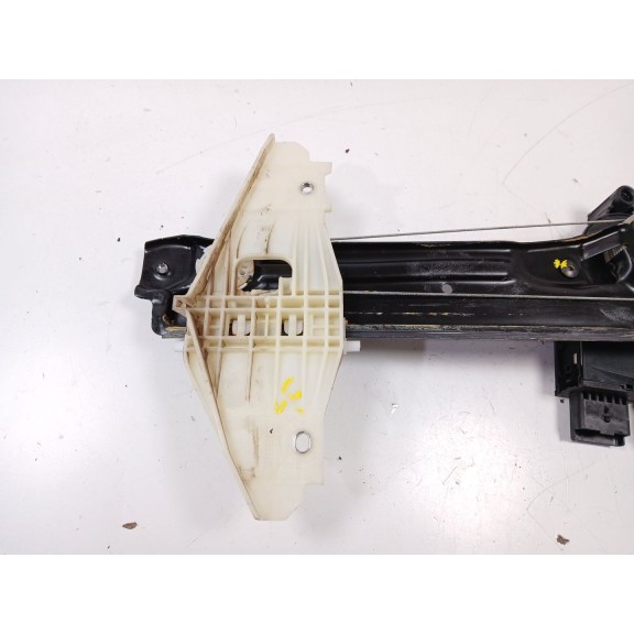 Recambio de elevalunas delantero izquierdo para opel vivaro c furgoneta (k0) 1.5 referencia OEM IAM 9840159480  