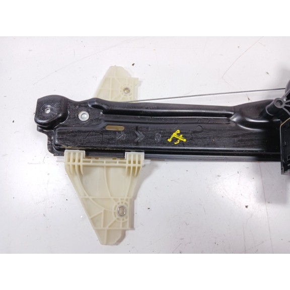 Recambio de elevalunas delantero derecho para opel vivaro c furgoneta (k0) 1.5 referencia OEM IAM 9840159380  