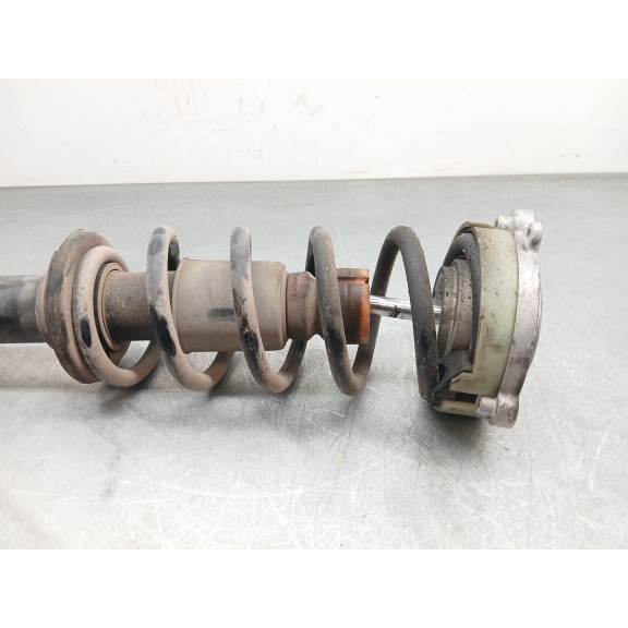 Recambio de amortiguador delantero izquierdo para audi a4 berlina (8w2) advanced edition referencia OEM IAM 8W0031AA  