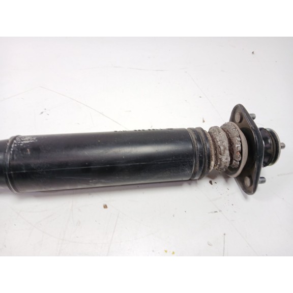 Recambio de amortiguador trasero izquierdo para bmw serie 3 touring (e46) 320d referencia OEM IAM 814901557121  