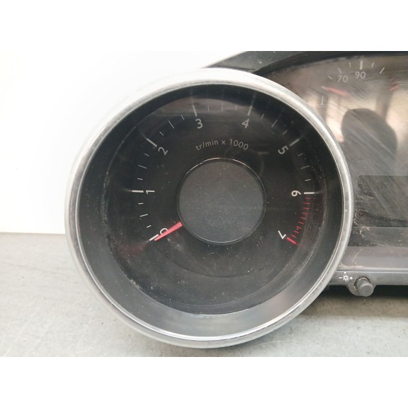 Recambio de cuadro instrumentos para peugeot 3008 active referencia OEM IAM 9804211280  