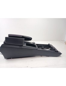 Recambio de apoyabrazos central para mercedes-benz clase c (w204) c 220 cdi (204.008) referencia OEM IAM A2046800150  