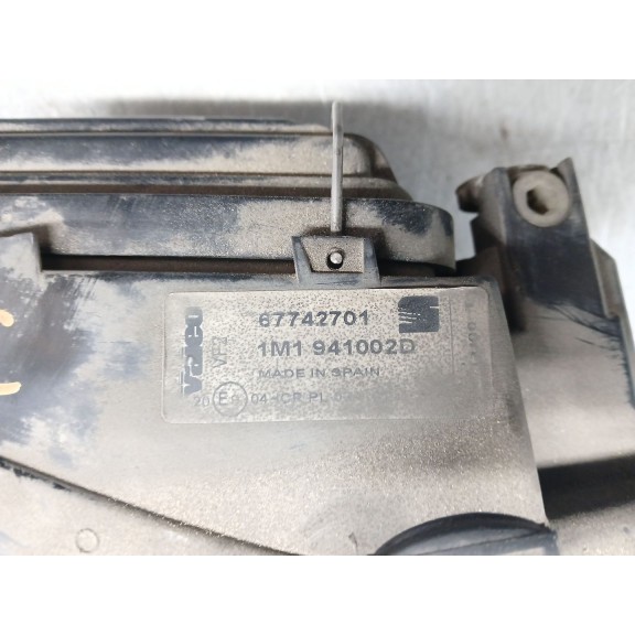 Recambio de faro derecho para seat leon (1m1) 1.9 tdi referencia OEM IAM 1M1941002  