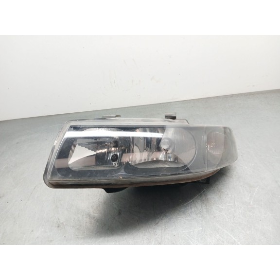 Recambio de faro izquierdo para seat leon (1m1) 1.9 tdi referencia OEM IAM 1M1941001D  