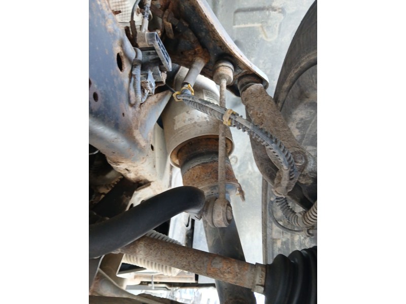 Recambio de amortiguador delantero derecho para land rover discovery 4.4 v8 cat referencia OEM IAM RNB000858  