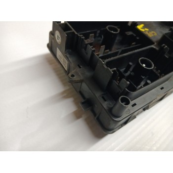 Recambio de caja reles / fusibles para chevrolet cruze station wagon lt+ referencia OEM IAM 13255300  