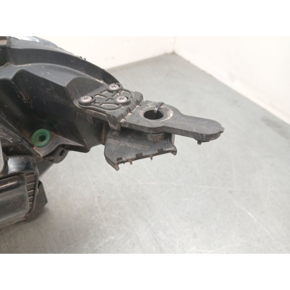 Recambio de faro derecho para peugeot expert furgoneta (v_) 1.5 bluehdi 100 referencia OEM IAM 9808572580  