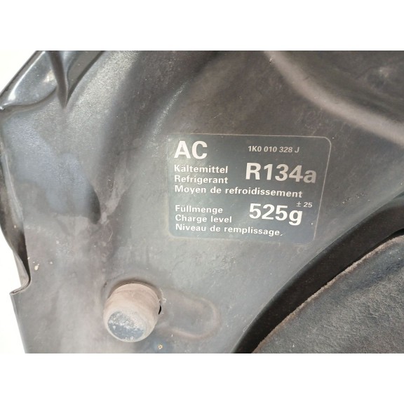 Recambio de capot para volkswagen golf v (1k1) 1.9 tdi referencia OEM IAM 1K0010328J  