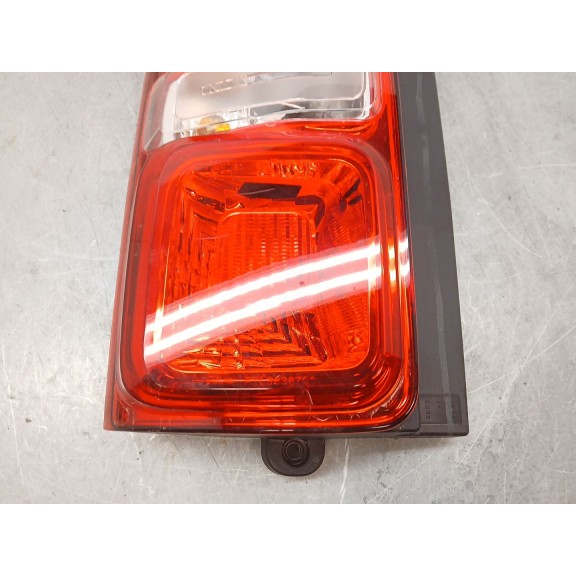 Recambio de piloto trasero izquierdo para peugeot expert furgoneta (v_) 1.5 bluehdi 100 referencia OEM IAM 9808243180  